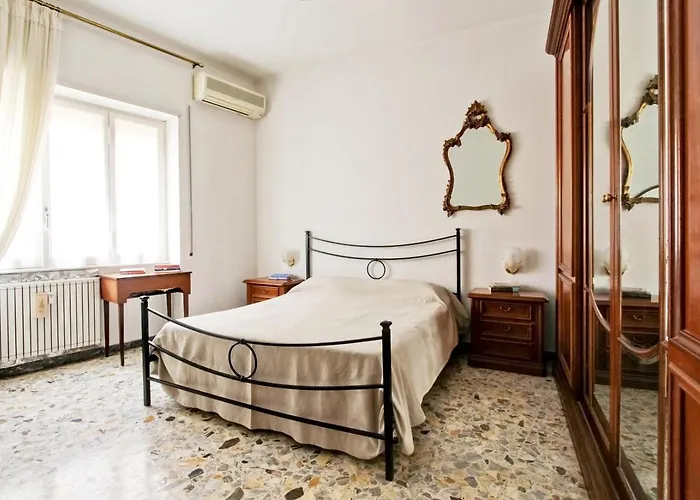 Large & Quiet In Monteverde Appartement Rome
